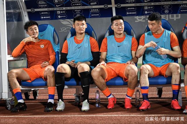 阿森纳客场挑衅维拉：双铁腰护后，厄德高领衔进攻